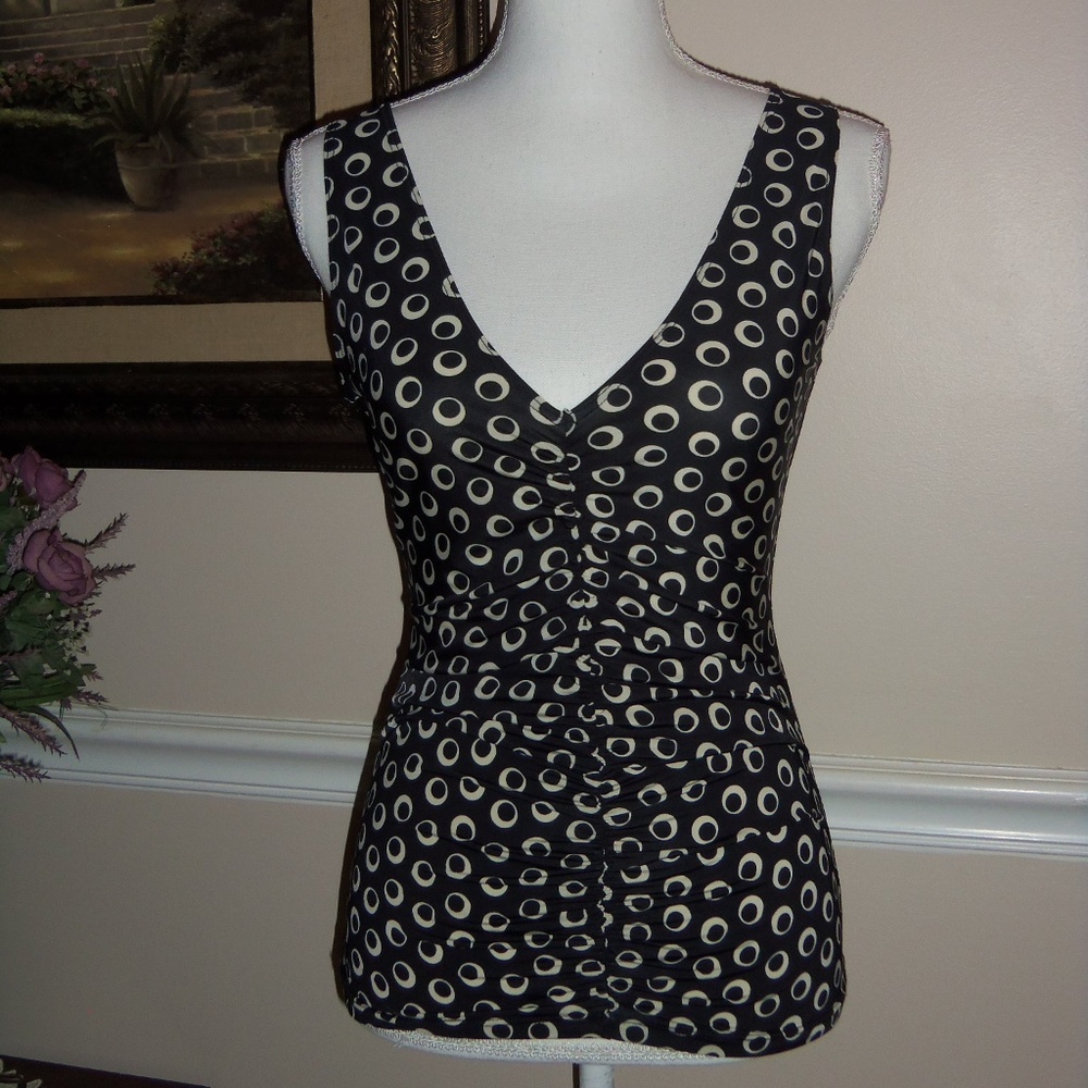 Wet Seal black cream top M